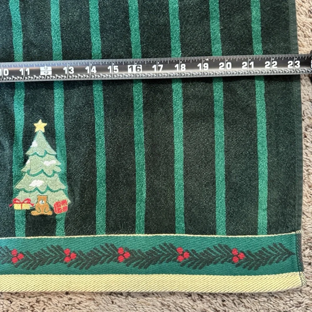 Vtg Linens & Things Velour Christmas 1 Bath Towel & 1 Hand Towel Set 100% Cotton